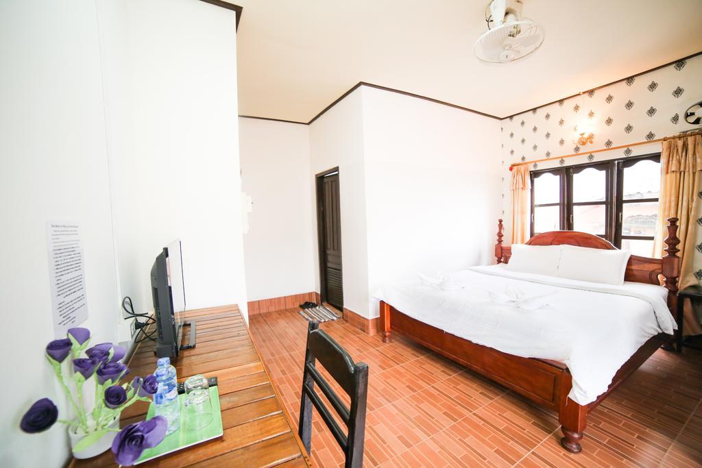 Maylay Guesthouse Ванг-Виенг Экстерьер фото