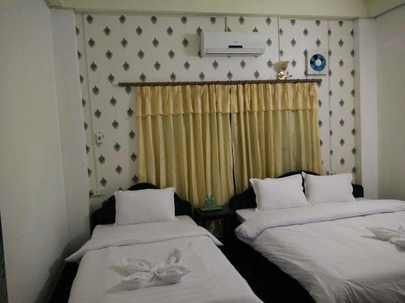 Maylay Guesthouse Ванг-Виенг Экстерьер фото