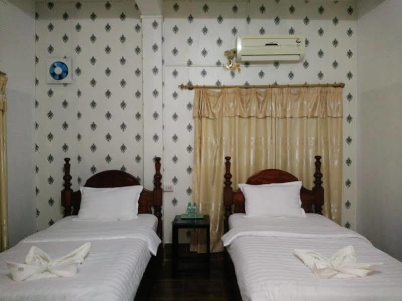 Maylay Guesthouse Ванг-Виенг Экстерьер фото